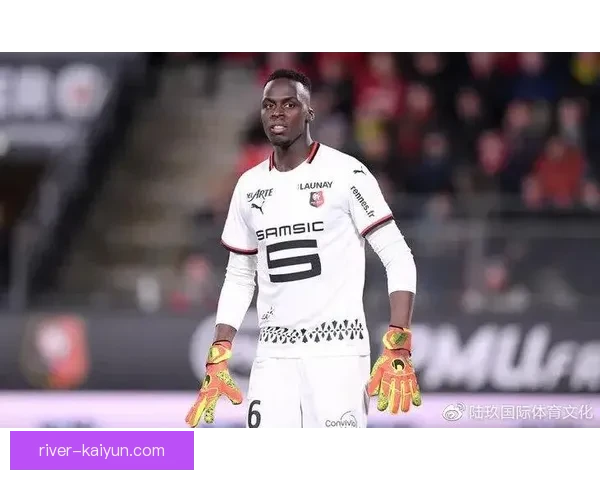 门迪在法国国家队的表现稳健，继续为球队贡献力量。