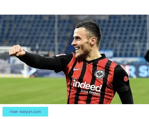 德甲奥尔班后防表现稳健,助力球队稳定防守形势 德甲奥尔班后防表现稳健,助力球队稳定防守形势